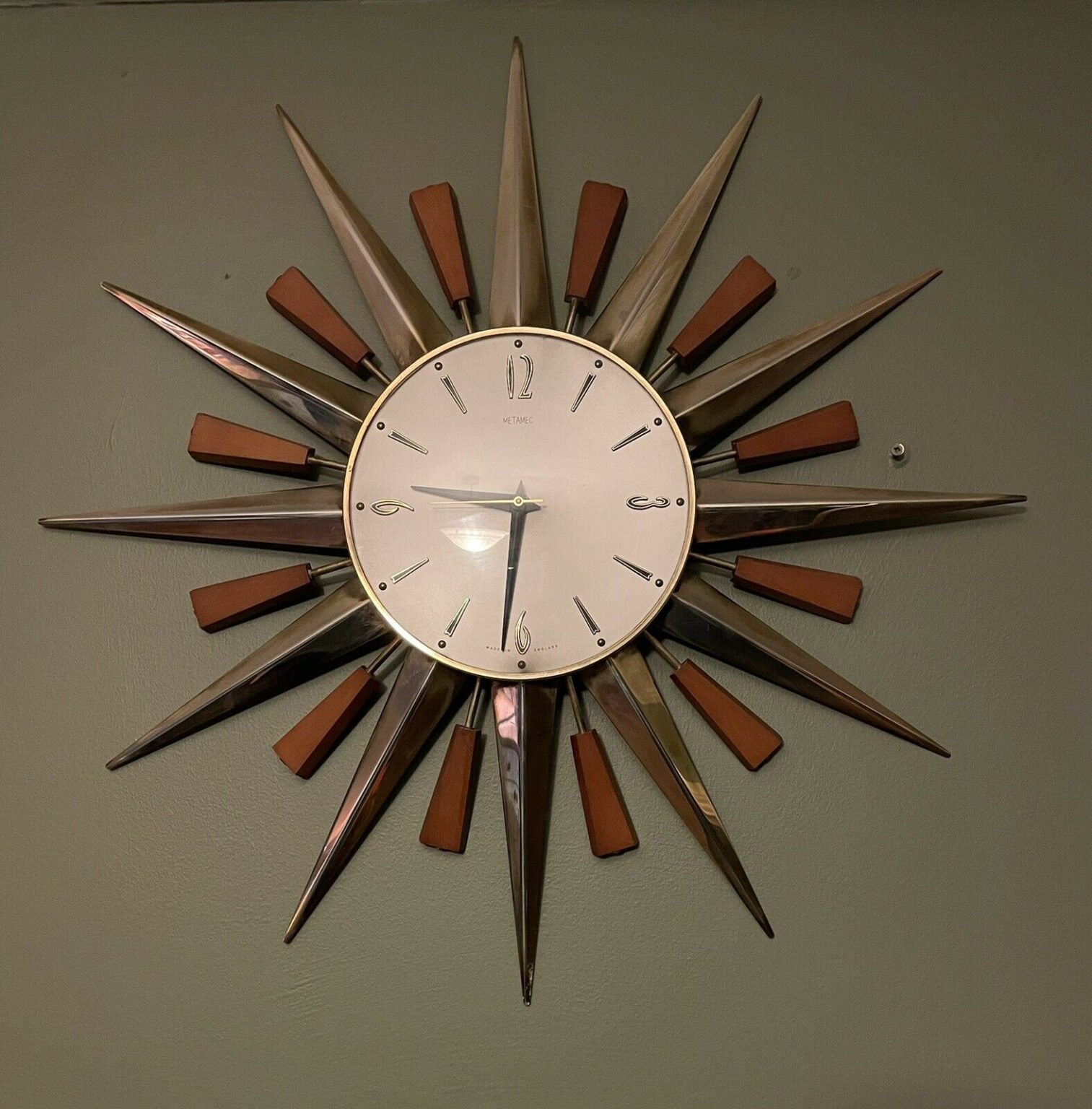 Mid Century Modern Starburst clock. In good working order. German workings. Town and Country Antiques